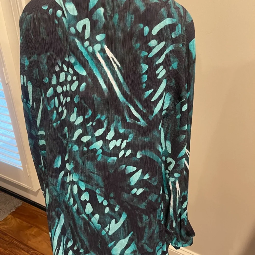 Ming Wang Teal and Black Patterned Long Blazer - Picture 4 of 6